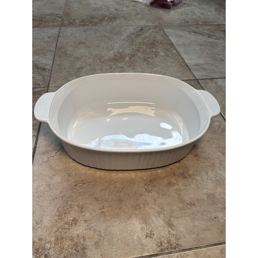 CorningWare French White 4 Qt Oval Casserole &Glass Pyrex Lid F-14-B Baking Dish - Picture 2 of 8
